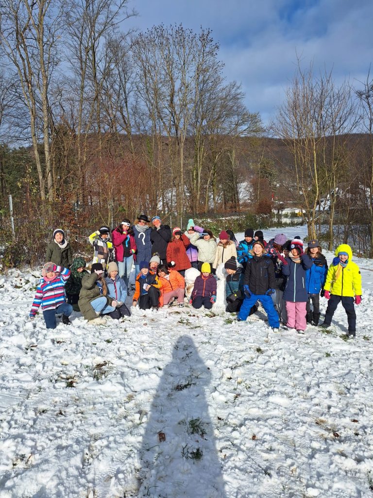 WhatsApp Image 2025-11-24 at 05.54.53 (2) WhatsApp Image 2025-11-24 at 05.54.53 (2)